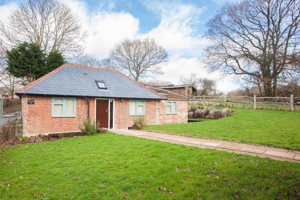 Nettlesworth Lane, Old Heathfield, East Sussex, TN21 9AP Foresters Estate Agents Heathfield