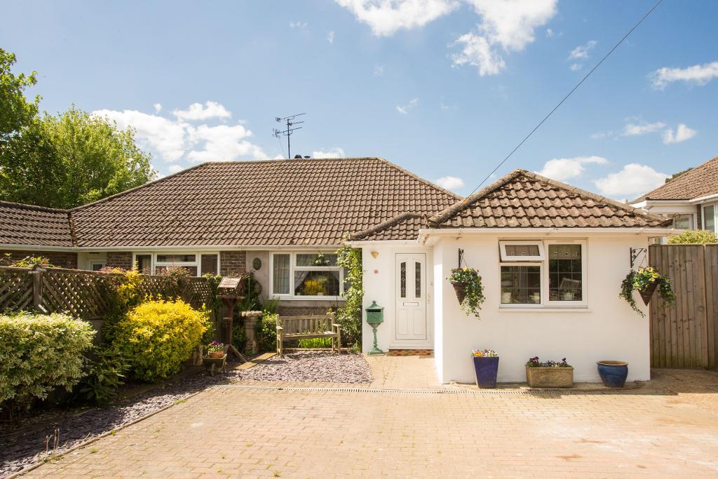 Foords Lane, Vines Cross, Heathfield, East Sussex, TN21 9ER Foresters