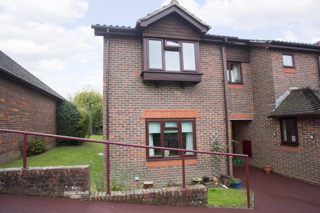 Alexandra road, Heathfield, East Sussex, TN21 8EB Foresters Estate