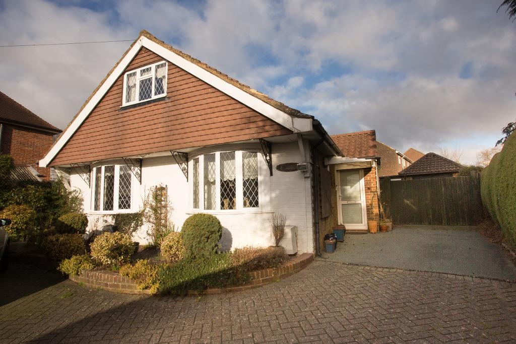 Mutton Hall Lane, Heathfield, East Sussex, TN21 8NU Foresters Estate