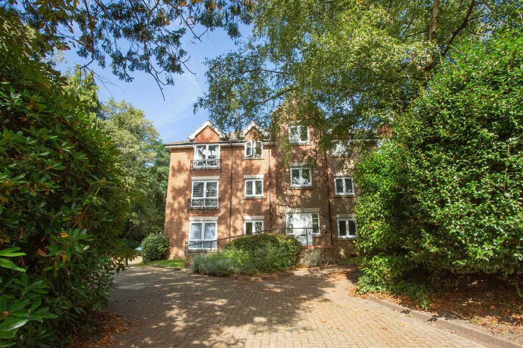 High Street, Heathfield, East Sussex, TN21 8LS Foresters Estate