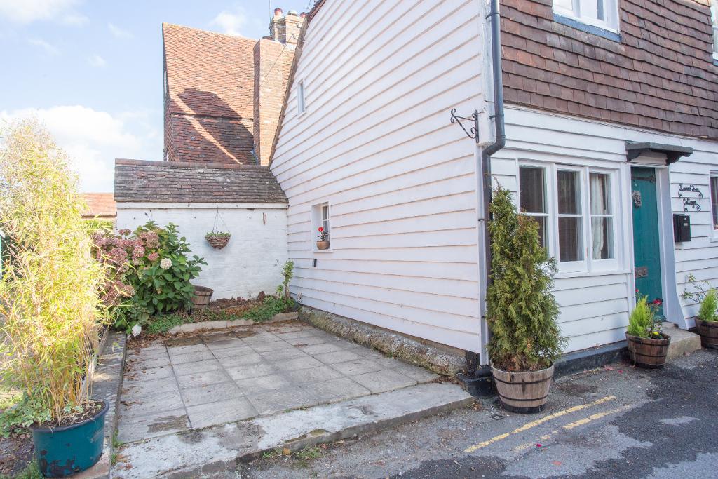 Ham Lane, Burwash, East Sussex, TN19 7ER Foresters Estate Agents