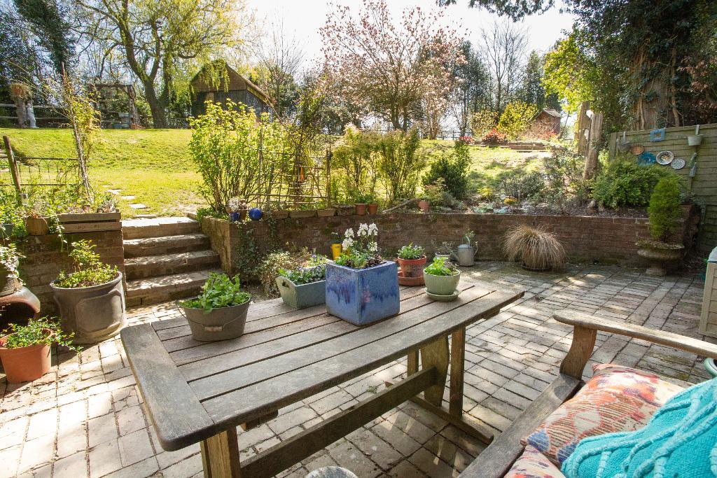 Brightling Road, Dallington, East Sussex, TN21 9LJ Foresters Estate