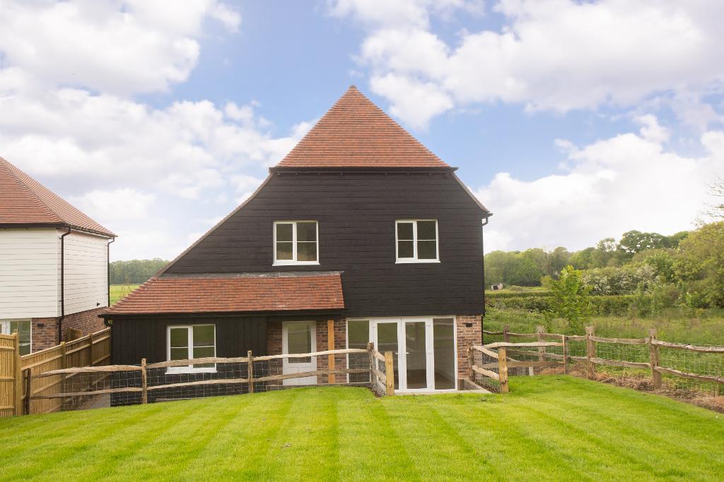 Amberstone, Hailsham, East Sussex, BN27 1PJ Foresters Estate Agents