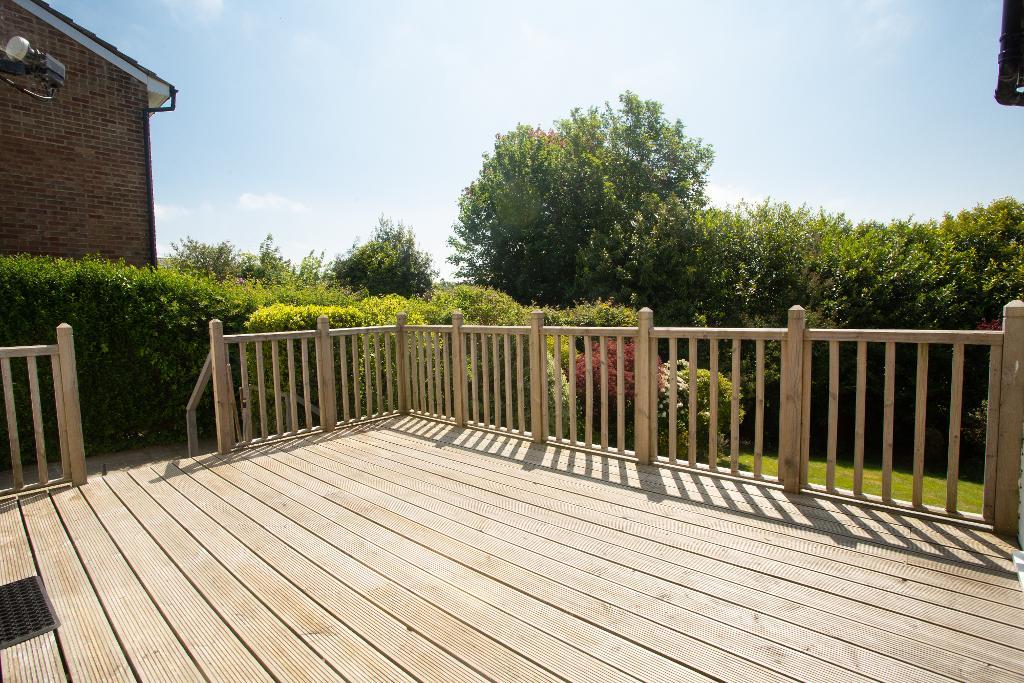 Mutton Hall Lane, Heathfield, East Sussex, TN21 8NX Foresters Estate