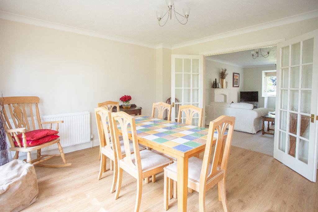 Firwood Rise, Heathfield, East Sussex, TN21 8LX Foresters Estate