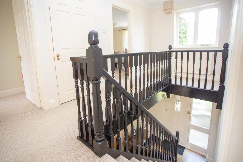 Firwood Rise, Heathfield, East Sussex, TN21 8LX Foresters Estate