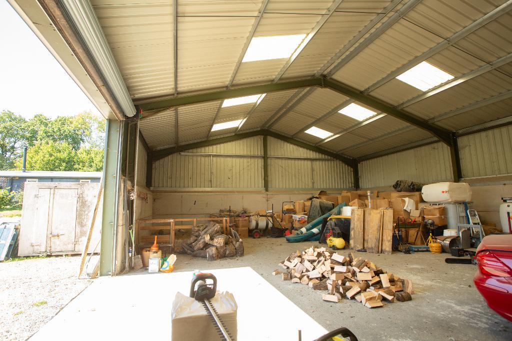 Cowbeech Road, Rushlake Green, Warbleton, East Sussex, TN21 9QA