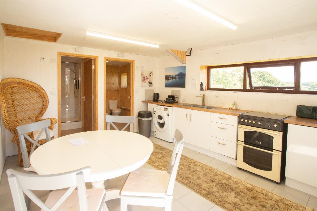 Cowbeech Road, Rushlake Green, Warbleton, East Sussex, TN21 9QA