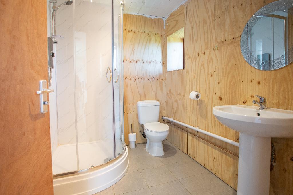 Cowbeech Road, Rushlake Green, Warbleton, East Sussex, TN21 9QA