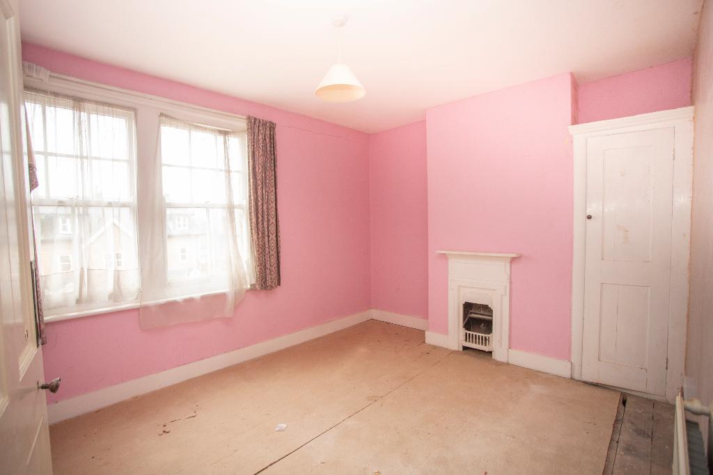 Hailsham Road, Heathfield, East Sussex, TN21 8AD Foresters Estate