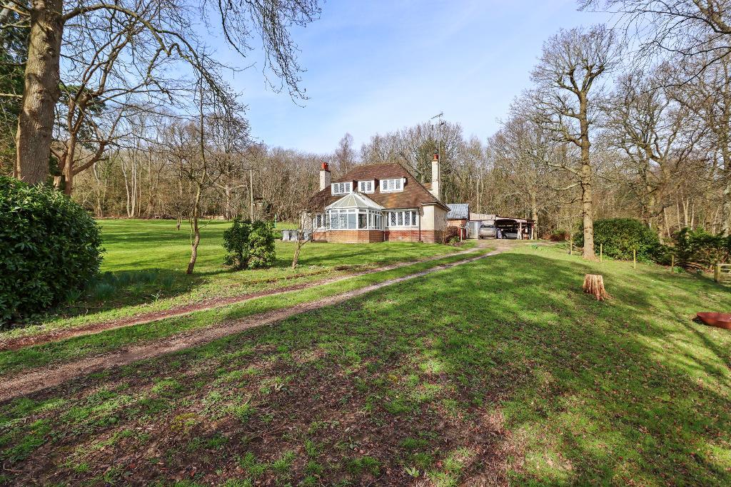 Kingsley Hill, Rushlake Green, East Sussex, TN21 9PX Foresters Estate