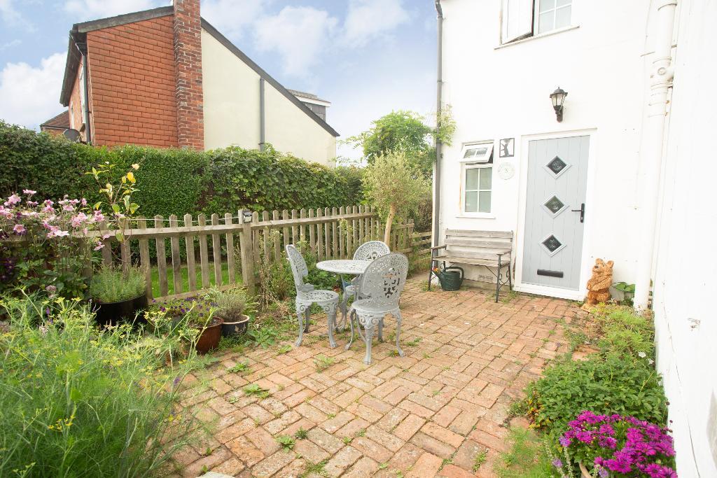 Rushlake Green, Heathfield, East Sussex, TN21 9QE Foresters Estate