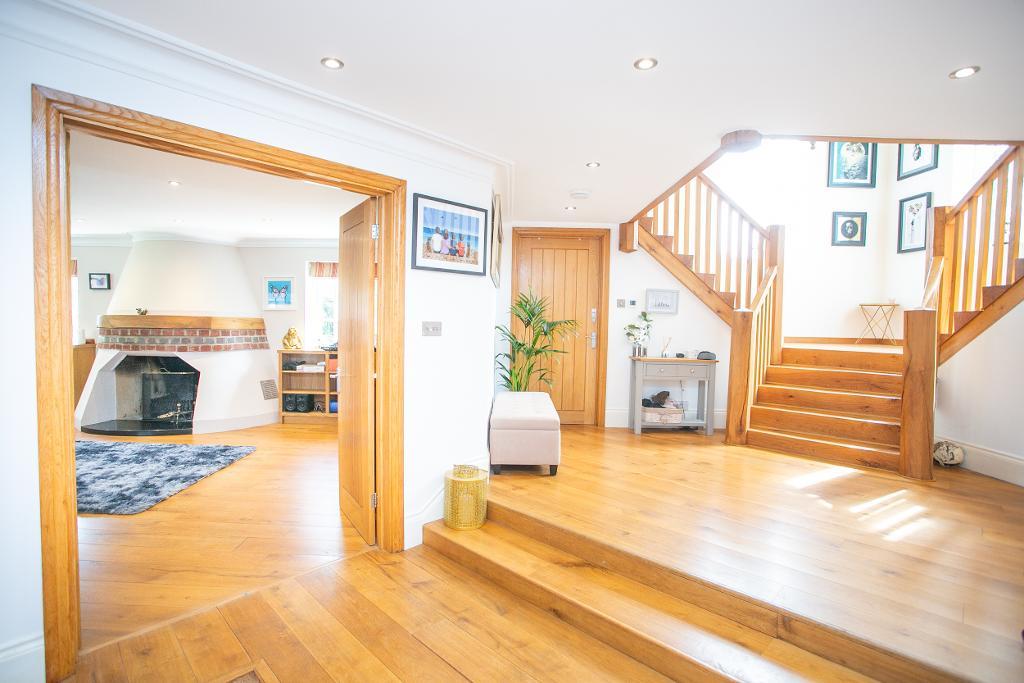 Grove Hill, Hellingly, East Sussex, BN27 4HF Foresters Estate Agents