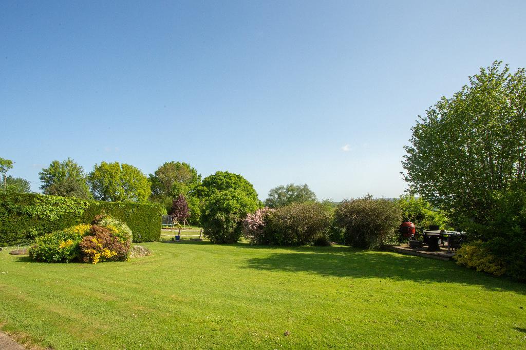 The Strait, Boreham Street, Wartling, East Sussex, BN27 4SG Foresters