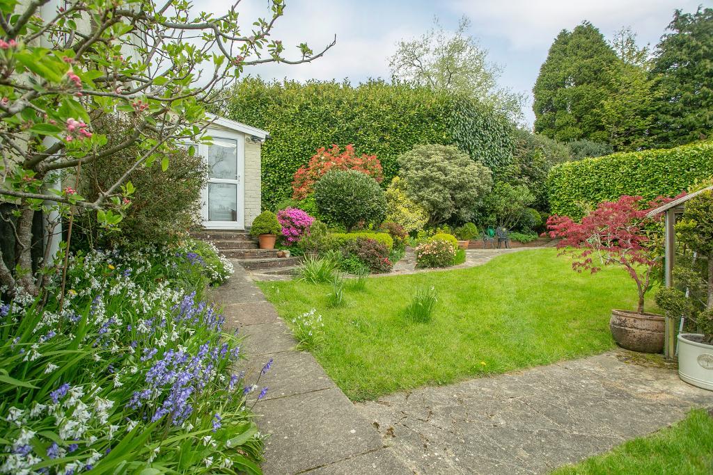 Firgrove Road, CrossinHand, TN21 0SU Foresters Estate Agents Heathfield