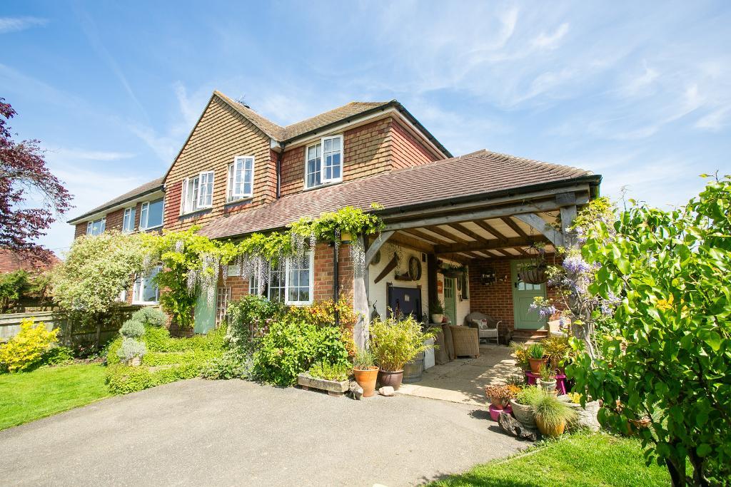 The Street, Chiddingly, East Sussex, BN8 6HT Foresters Estate Agents Heathfield