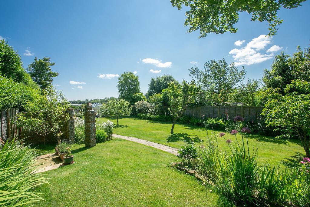 Hankham Street, Hankham, Westham, East Sussex, BN24 5BG Foresters Estate Agents Heathfield